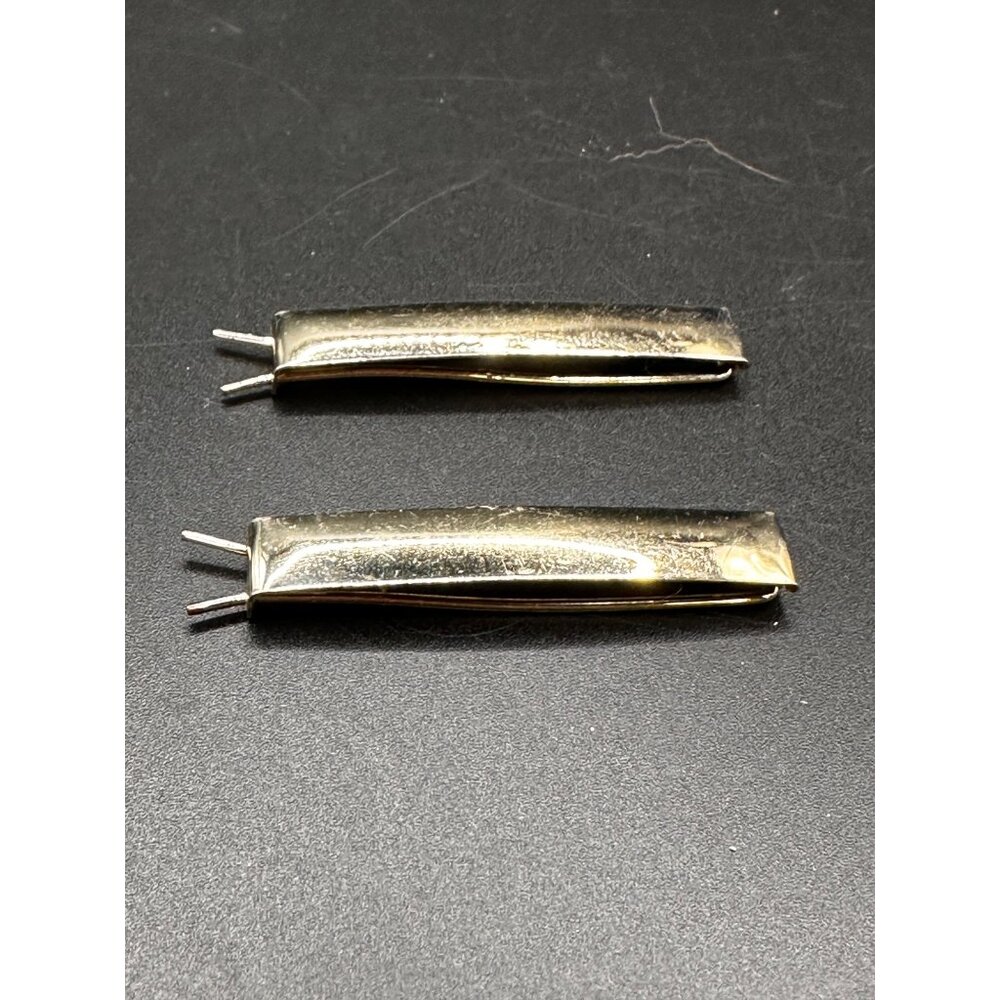 Style brand Barrettes hair clip gold color with damage pinch closure 2 inches lo